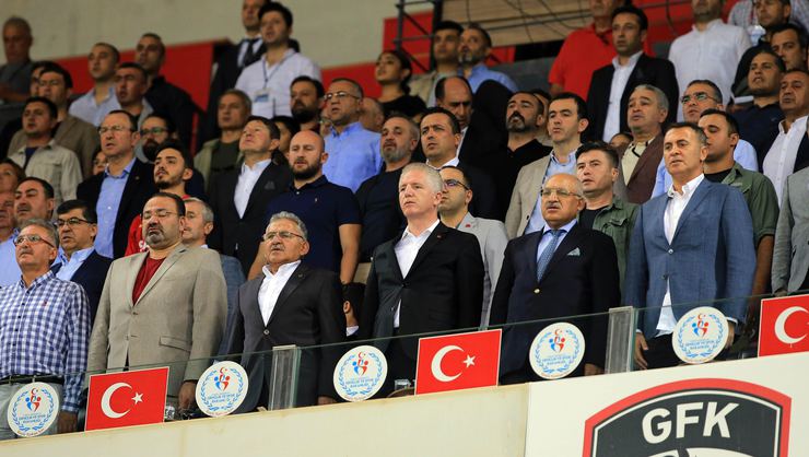 Beşiktaş Yönetimi'nde keyifler kaçtı!