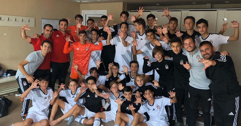 U14, Fenerbahçe'yi tek golle geçti