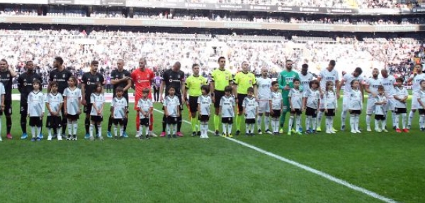 Alanyaspor başkanından hakem tepkisi: "Hakemler hakkında konuşmam ama..."