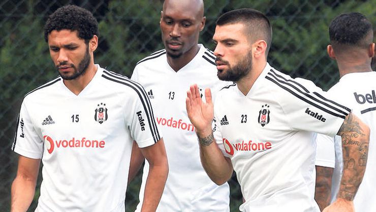 Rebocho sorunu bitti! Parça parça maaş...
