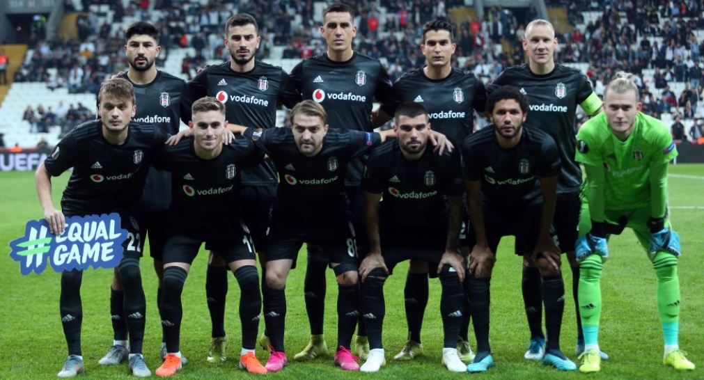 Beşiktaş bir ayda siyahtan beyaza!