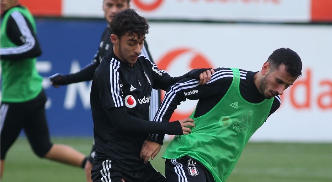 Kartal Kayra göz kamaştırıyor