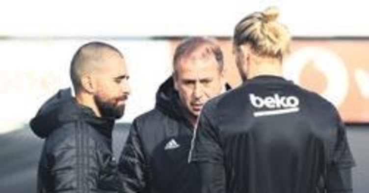 "Bizimlesin Karius"