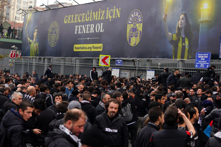 4 taraftar gözaltına alındı