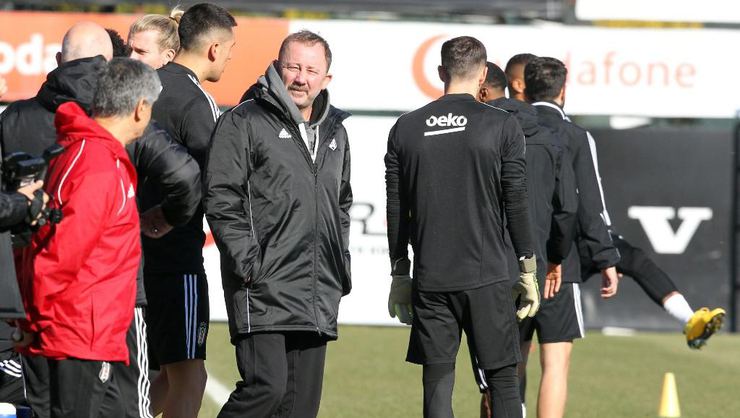 Beşiktaş'ta kilo uyarısı
