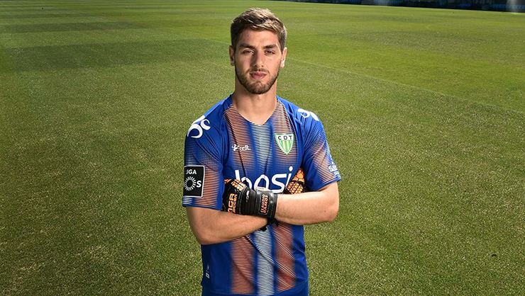 Yeni aday Claudio Ramos