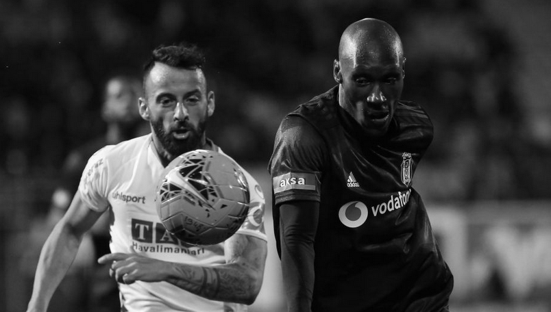"Sergen Yalçın felsefe yapmıyor, futbolun gereklerini yapıyor"