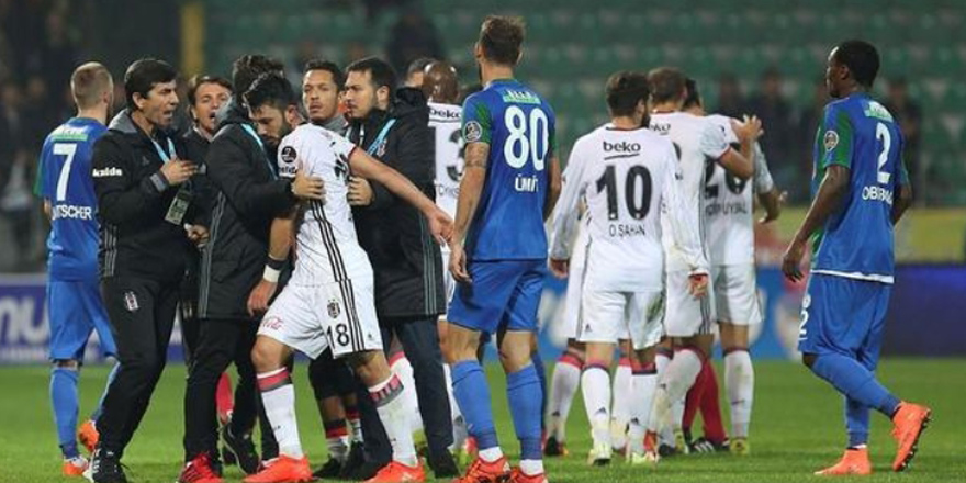 Şenol Hoca: Atılmak istiyorsan, seni alayım!