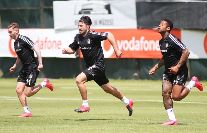 Beşiktaş rakip arıyor! Tesislerde maç yapılacak