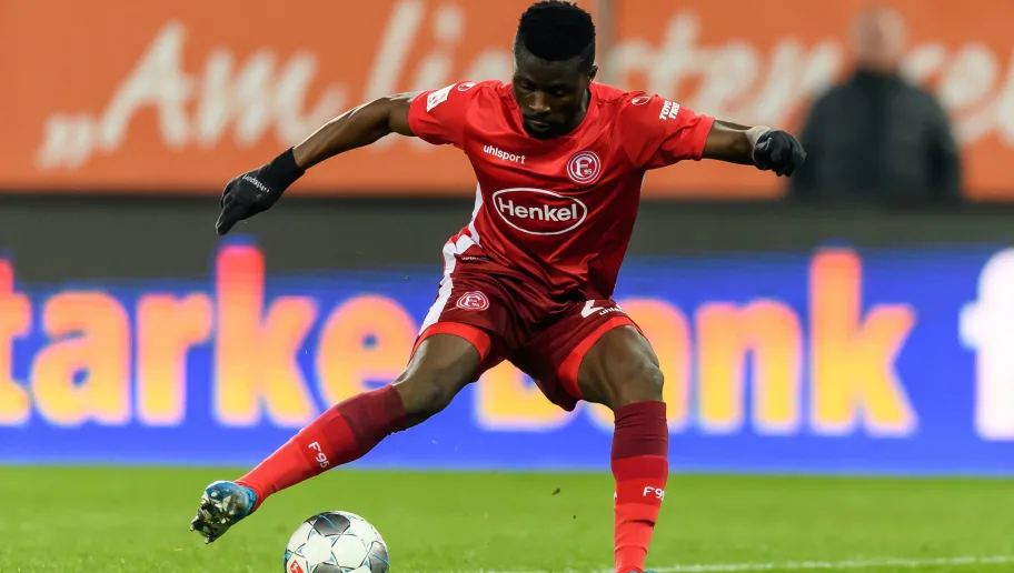 Beşiktaş'a Ampomah transferinde rakip çıktı