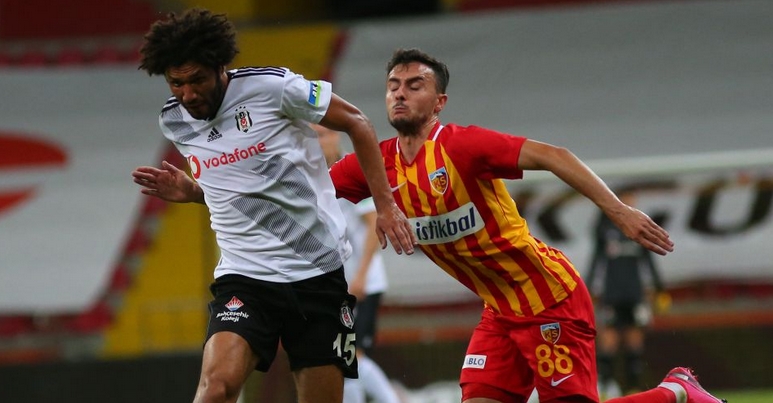 Beşiktaş'ta Mohamed Elneny sorunu çözüldü
