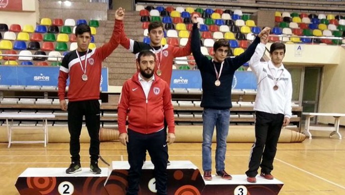 Kara Kartal'a minderde 2.'lik ve 3.'lük getirdiler