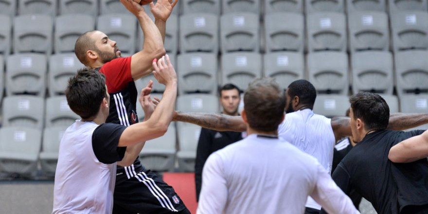 AEK maçı hazırlıkları sürüyor