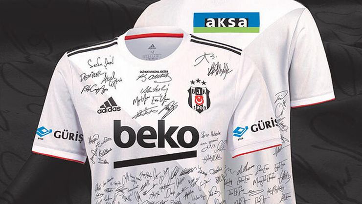 Beşiktaş'ın derbide giyeceği forma belli oldu
