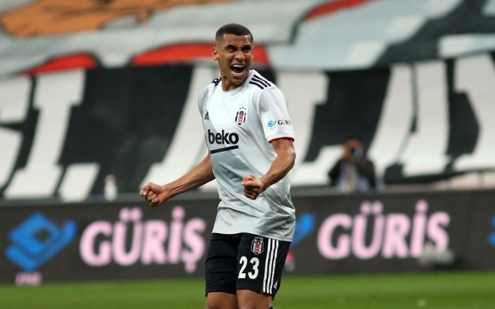 Welinton ilk maça yetişecek