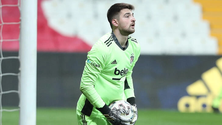 Nice, Ersin Destanoğlu için İstanbul'a geliyor! Beşiktaş son rakımı belirledi