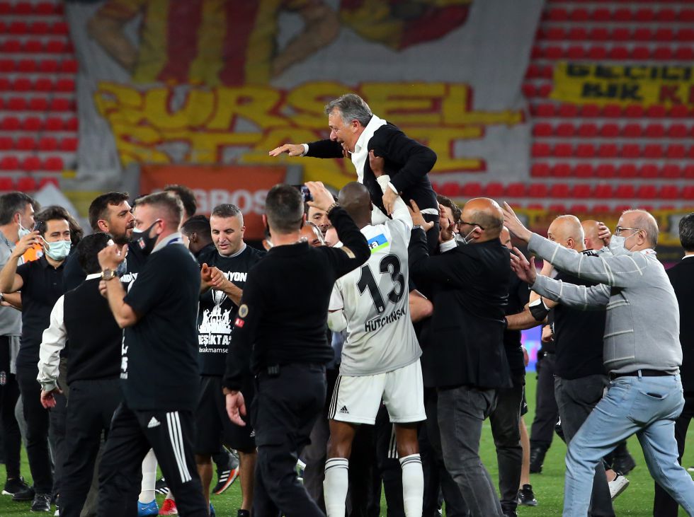 UEFA krizini Ahmet Nur Çebi çözdü