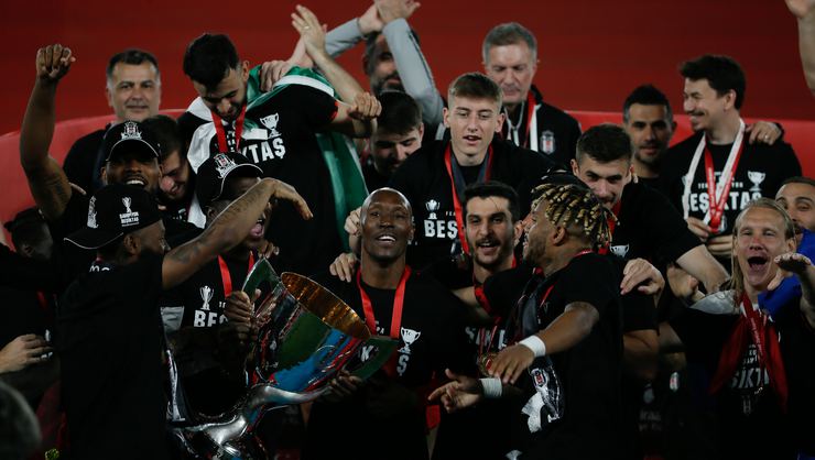 Kulüpler Birliği Vakfından Beşiktaş’a tebrik