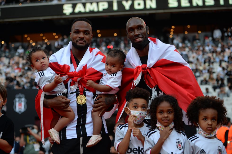 Atiba'dan Larin'e imza tavsiyesi: "Macera aramana gerek yok"