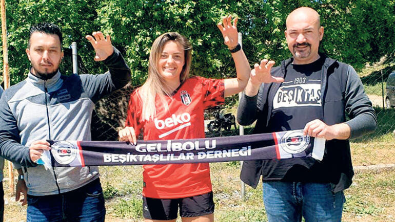 Beşiktaş'ın yıldızı Melike Öztürk: "Talisca'ya benziyorum"
