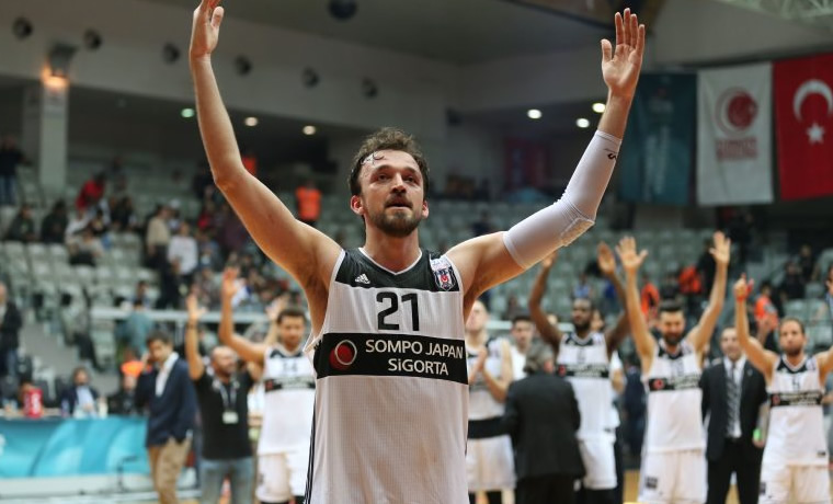 Sertaç Şanlı Barcelona’da