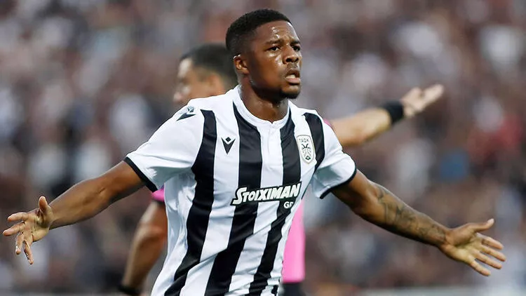 Beşiktaş'ın alternatif golcü adayı Chuba Akpom