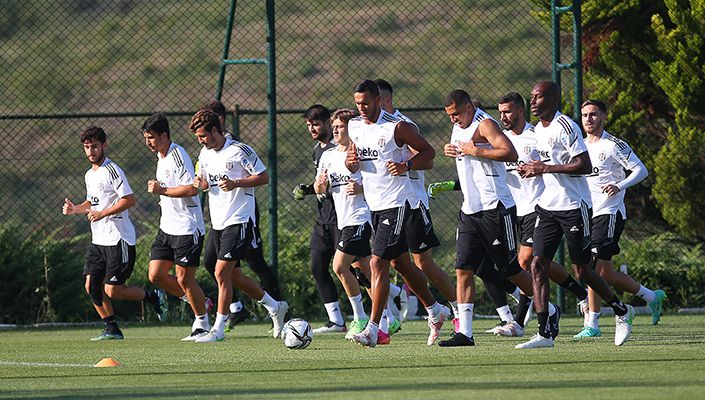 Dünkü hazırlık maçından notlar! Boyd, Vida, Kenan, Salih, Güven ve Mehmet Topal...