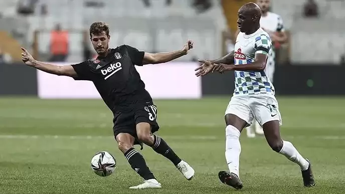 Salih göze girdi!
