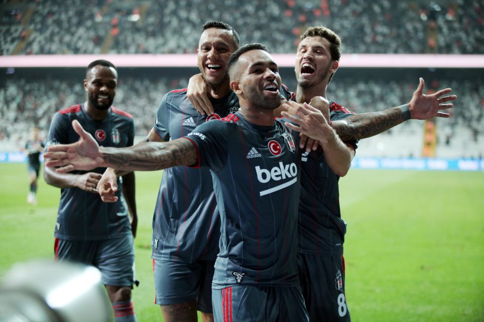 Geçmiş yıllarda UEFA kriterlerine göre liste oluşturmakta zorlanan Beşiktaş, bu sezon rahat!