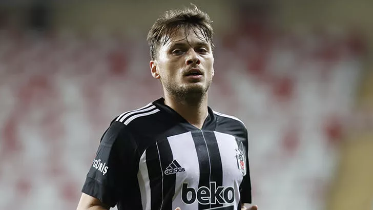 Adem Ljajic devre arası takımdan ayrılıyor