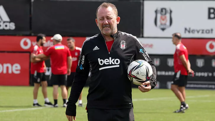 Beşiktaş 8 numara için fırsat transferi kovalıyor! Sergen Yalçın'dan açık kapı