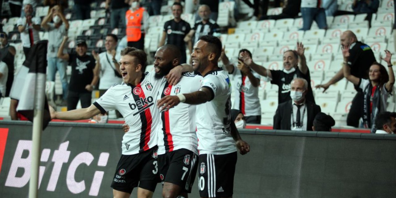 Lig tarihinde 3. kez...