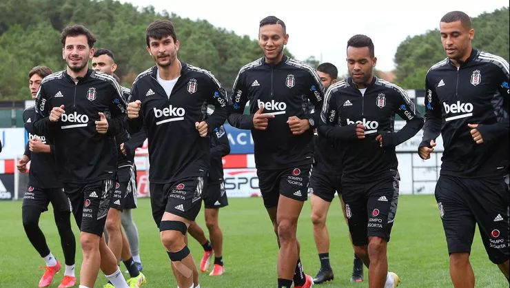 Beşiktaş'ı milli ara sonrası yoğun maraton bekliyor! İşte program