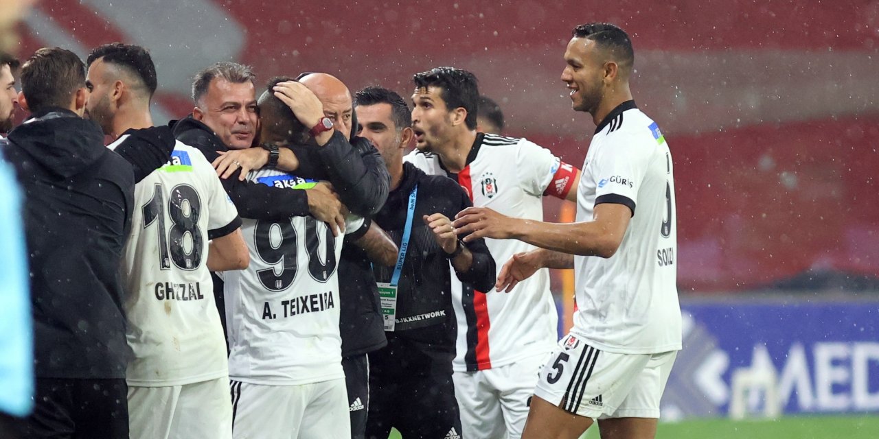 Ceza sahası dışından en fazla gol atan takım...
