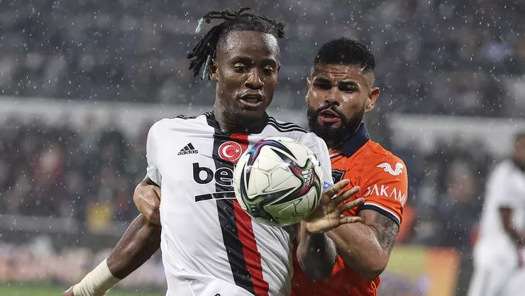 Ofsayt liderliğinde Burak, arkasında Batshuayi var!