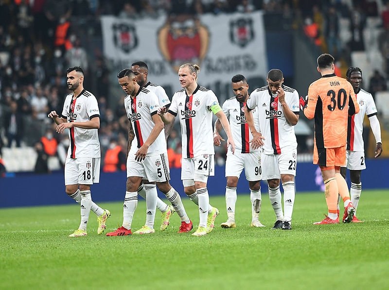 Güntekin Onay: "Kabul etmek gerekir ki iç sahada 2’de 0 çeken Beşiktaş’ın işi çok zor"