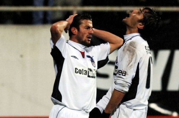 Beşiktaş'ın eski futbolcusu Ali Tandoğan'dan şaşırtan itiraf! "Koyu Fenerbahçeliyim"