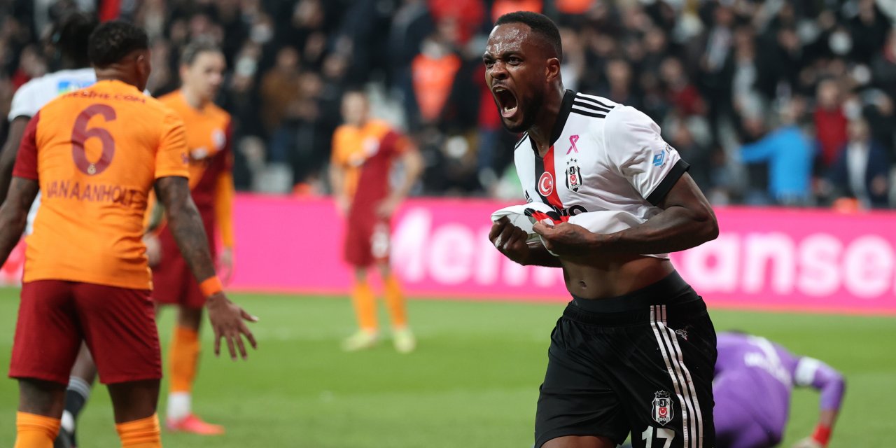 Galatasaray derbisinin yıldızı Cyle Larin Belçika basınında