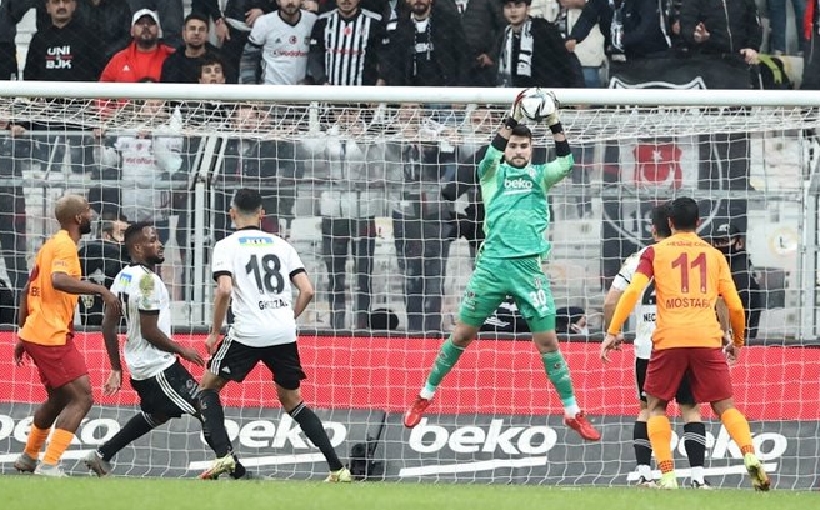 "Topu koşturan Beşiktaş topun ve rakibin peşinden koşan G.Saray vardı"