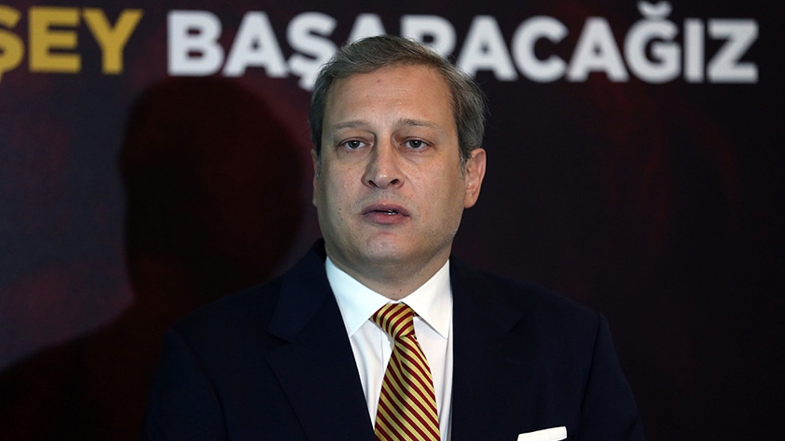 Burak Elmas'tan Ahmet Nur Çebi'ye yanıt