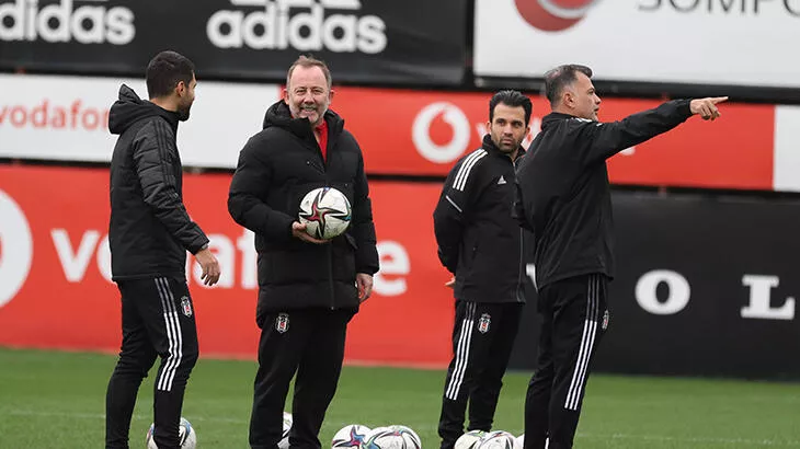 Beşiktaş'ta Şampiyonlar Ligi'ne özel kadro