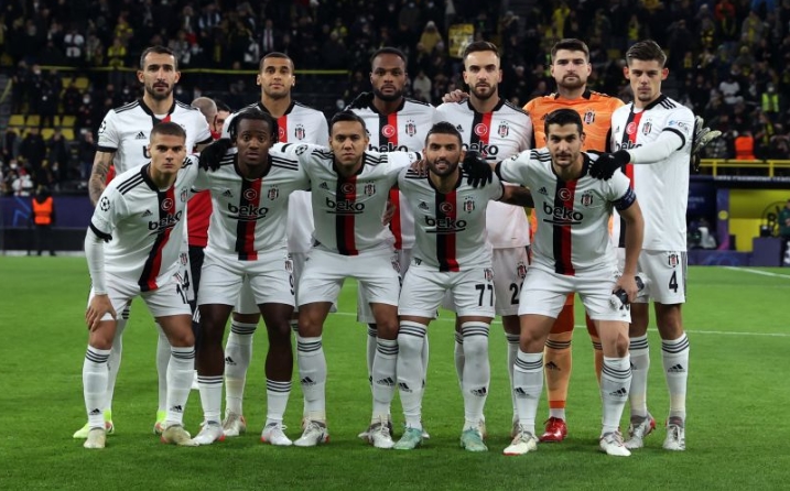 Beşiktaş’ta ayrılık rüzgarı: 10 isme güle güle!