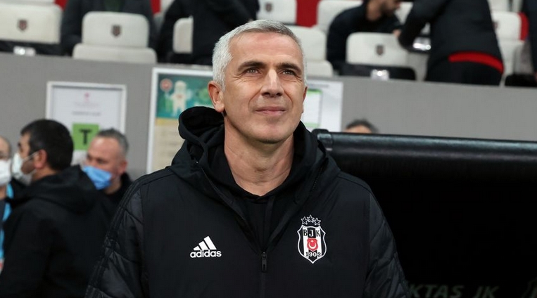 Önder Özen'den Önden Karaveli'ye övgü dolu sözler: "Bir maç ölçü müdür? Evet ölçüdür"
