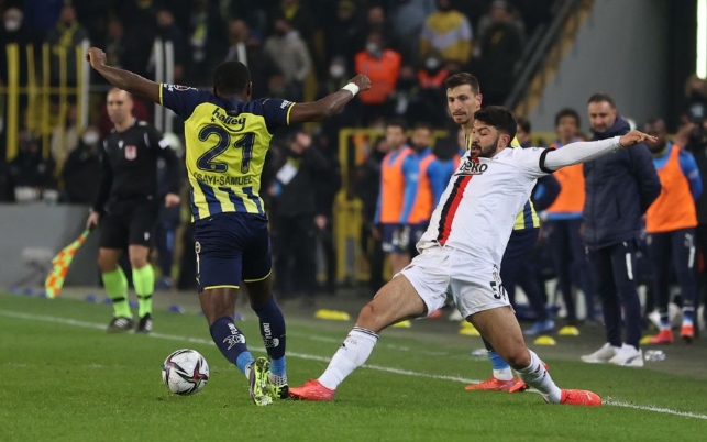 "Oğuzhan ile Güven’in sahaya sürülmesiyle fiili değilse de fikri bir tehdit de oluşturdular ama..."