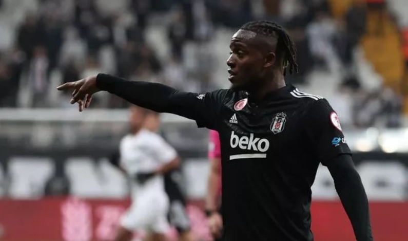 Ali Ece: "Batshuayi'nin gerçek bir alternatifi yok"