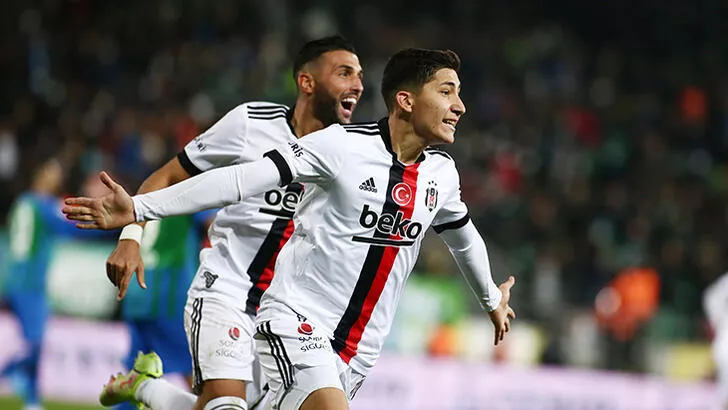 Beşiktaş'tan Emirhan İlkhan açıklaması! "Muhammed Demirci gibi olmasını istemiyoruz"