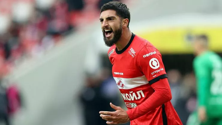 Beşiktaş'ın listesinde olduğu iddia edelir Samuel Gigot için Roma devrede