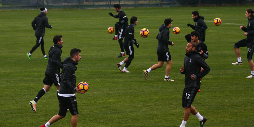 Beşiktaş'ta antrenmanlar devam ediyor
