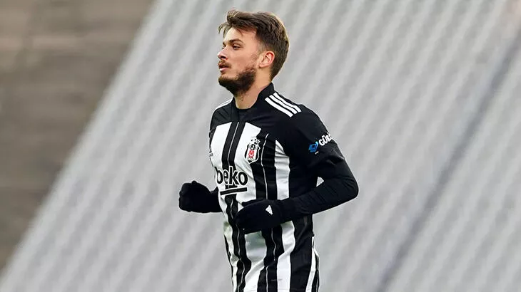 Süper Lig'de oyuncu satışında zirve Fenerbahçe'nin! Beşiktaş ise 3 yılda 0 çekti