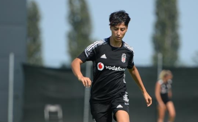 Beşiktaş'ın genç yıldızı Elif: "Hedefim Chelsea, Real Madrid, Juventus"